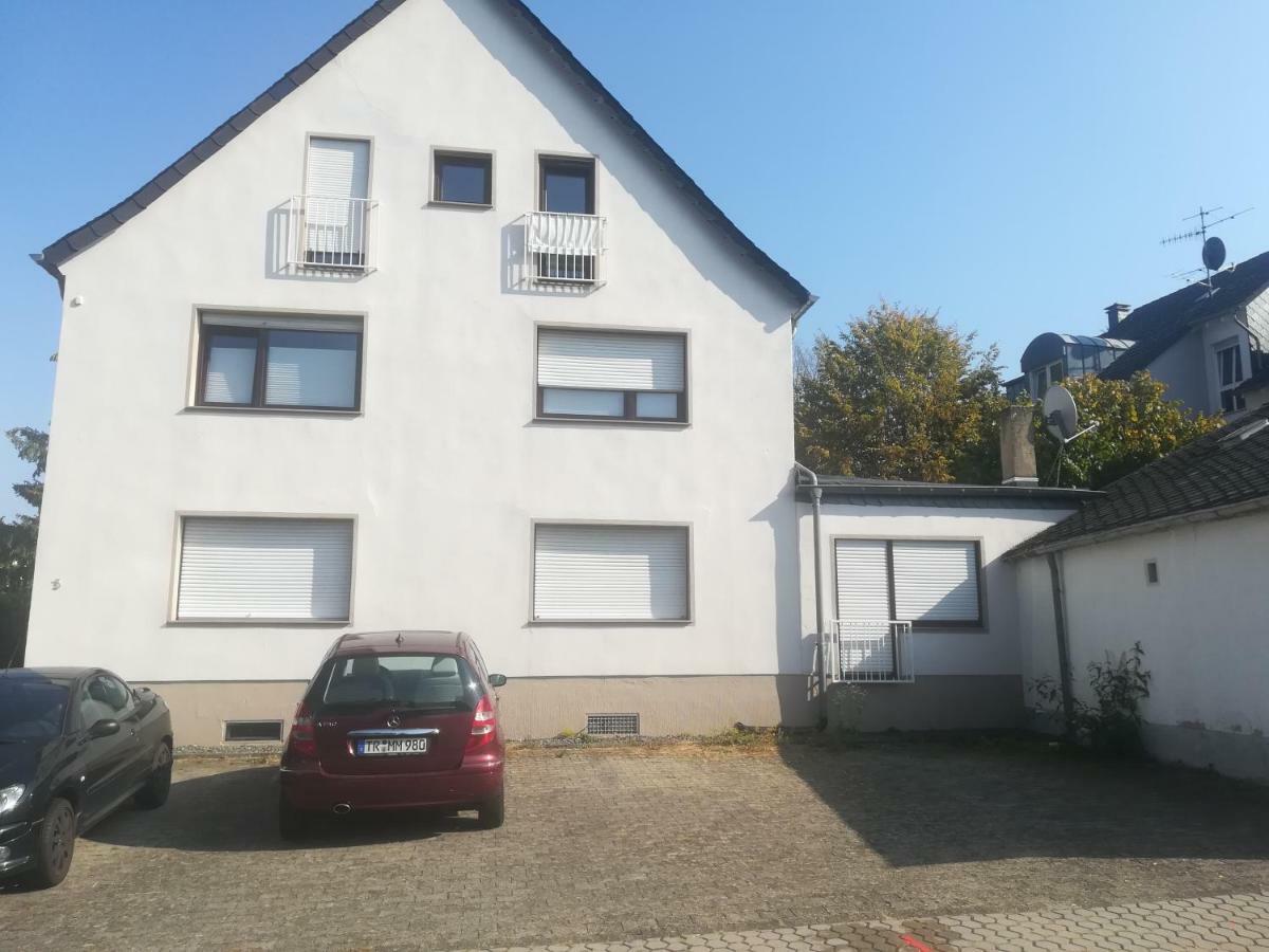 Ferien Apartment Antonie-Haupt-Strasse เทรียร์ ภายนอก รูปภาพ